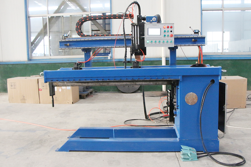 縱縫焊接機(jī) 縱縫焊接機(jī)