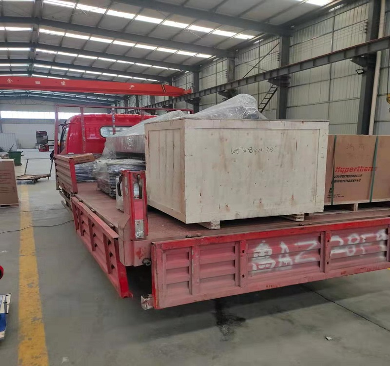 斯里蘭卡3*14切割機(jī)發(fā)貨(圖1)